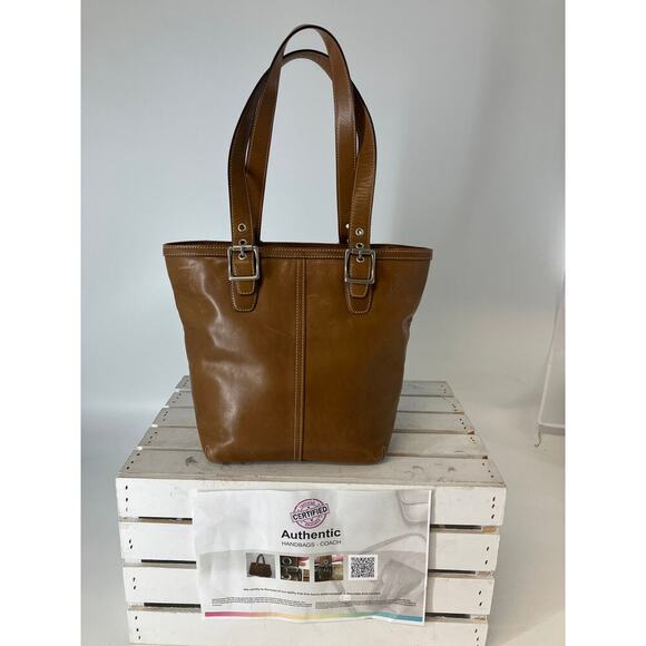 COACH 9572 LARGE BROWN SMOOTH LEATHER SHOULDER BAG - Picture 3 of 17